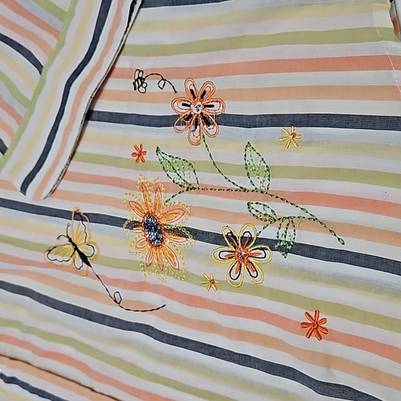 Alfred Dunner Women's Size 14 Snap Up 3/4 Sleeves With Embroidery Blouse #W-587 - Picture 5 of 12